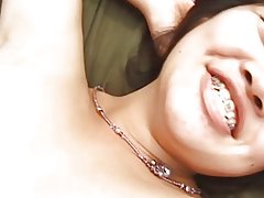 Makea Aasian tyttö perseestä karvainen pimppi