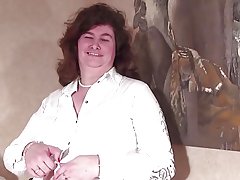 Isot aikuiset hairy vagina