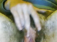 Karvainen pimppi tyttöystävä masturbating 2