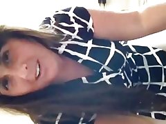 Hän pukeutuu se hyvin 7