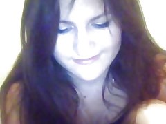 Hän näyttää kehon